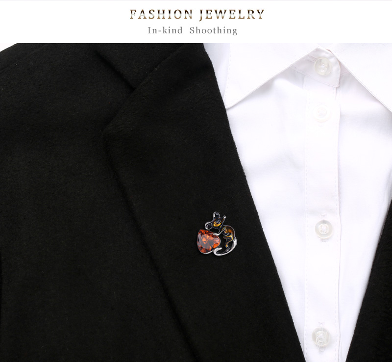Fashion Brown Alloy Drip Mouse Love Diamond Brooch,Korean Brooches