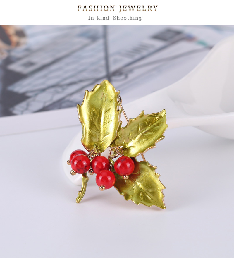 Fashion Yellow-green Alloy Dripping Maple Leaf Pebbles,Korean Brooches