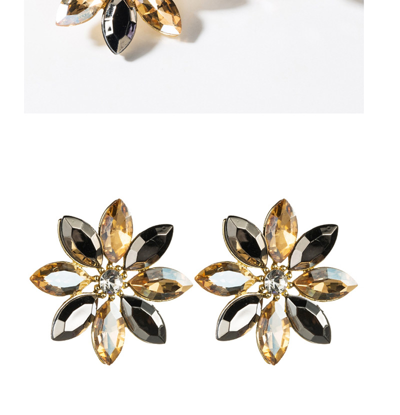 Fashion Gold Diamond Flower Earrings,Drop Earrings