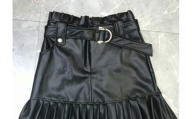 Fashion Black Small Pleated Faux Leather Skirt,Skirts