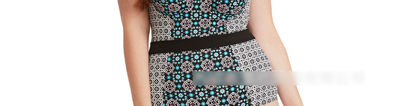  Color Splicing Floral One-piece Swimsuit,Swimwear Plus Size