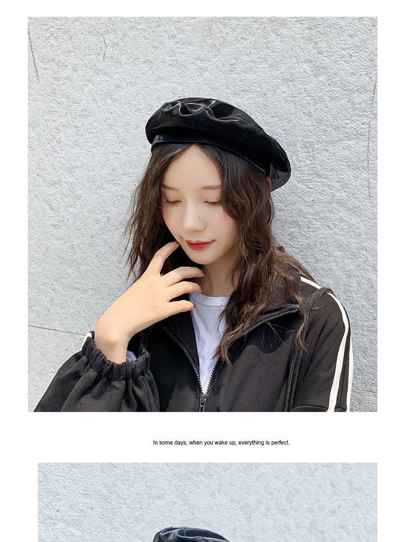 Fashion Pearly Leather Round Buckle Beret Black Pu Pu Beret,Beanies&Others