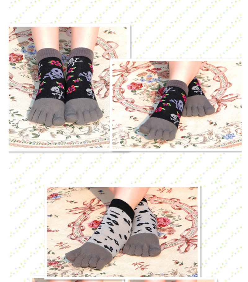 Fashion Small Footprint Black Animal Cartoon Tube Toe Socks,Fashion Socks
