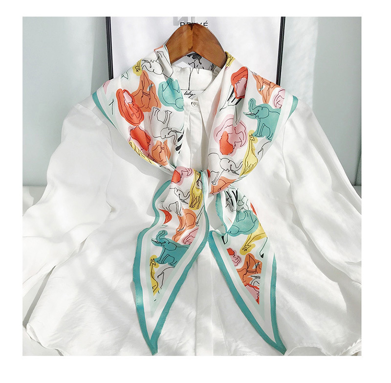 Fashion Diamond-shaped Apricot Bottom Green Fruit And Vegetable Twill Diamond Scarf Scarf,Thin Scaves