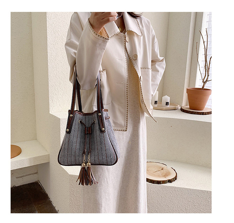 Fashion Gray Woolen Fringed Shoulder Bag,Handbags