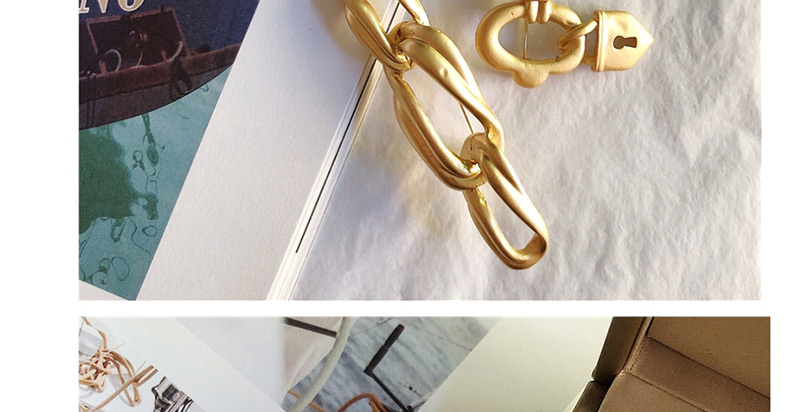 Fashion Wave Type (bright Gold) Geometric Lock Key Pin Chain Brooch,Korean Brooches