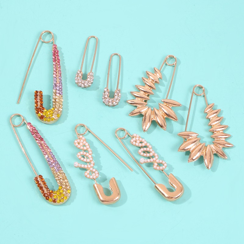 Fashion Golden Leaves Alloy Diamond Letter Pin Stud Earrings,Stud Earrings
