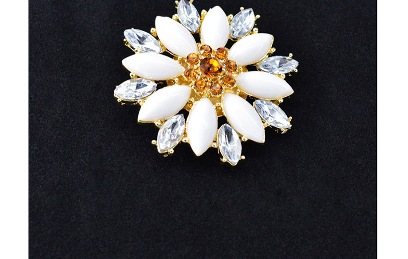 Fashion Gold Diamond Flower Brooch,Korean Brooches