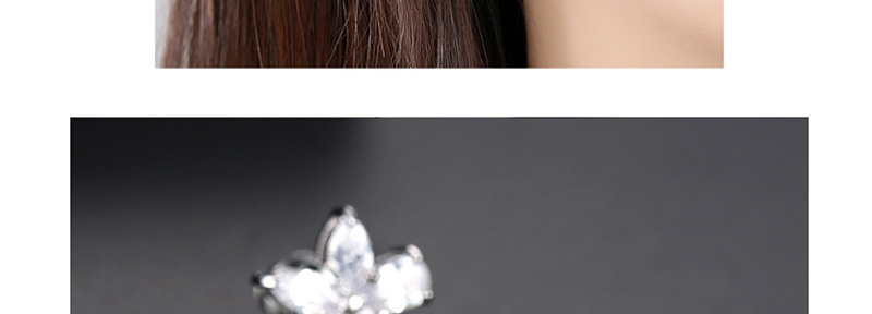Fashion White Flower Copper Inlaid Zircon Earrings,Earrings