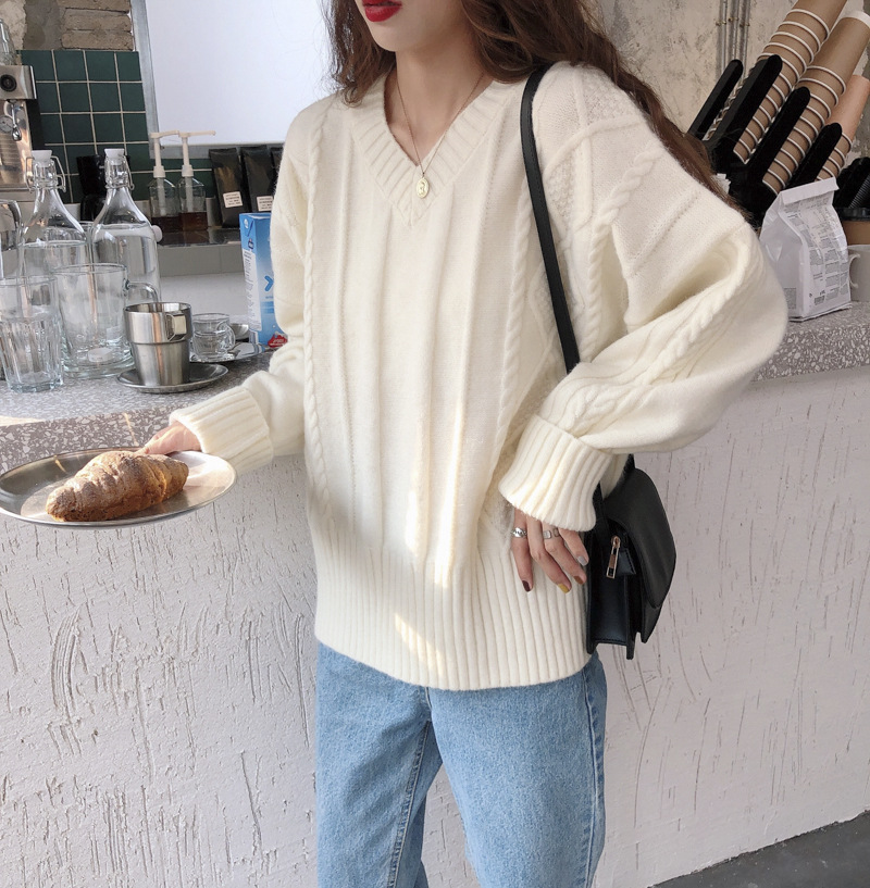 Fashion White V-neck Knit Sweater,Sweater