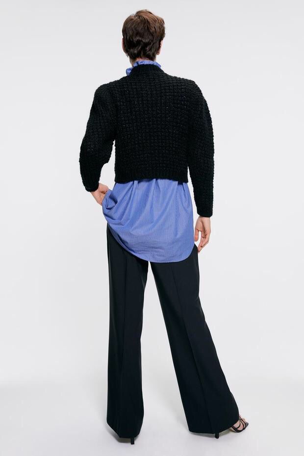 Fashion Black Striped Short Sweater,Sweater