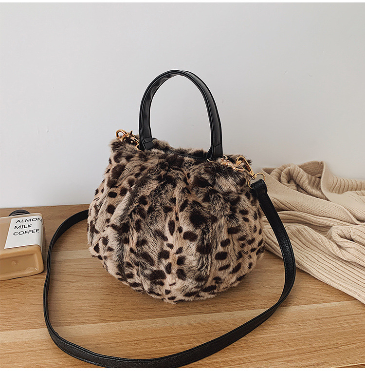 Fashion Leopard Stitching Plush Shoulder Bag Shoulder Bag,Handbags