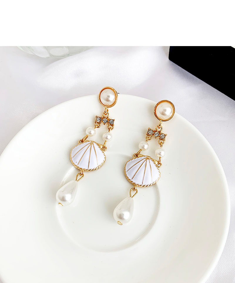 Fashion White Alloy Pearl Resin Beads Shell Earrings,Drop Earrings