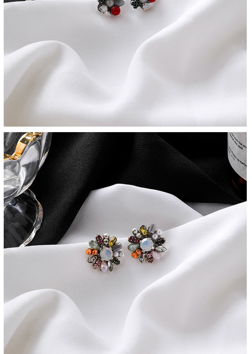 Fashion Flower Section (small)  Silver Needle Geometric Earrings,Stud Earrings