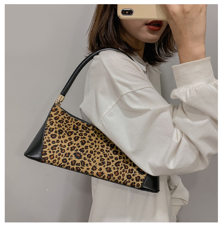 Fashion Leopard Scrub Splicing Shoulder Messenger Bag,Messenger bags