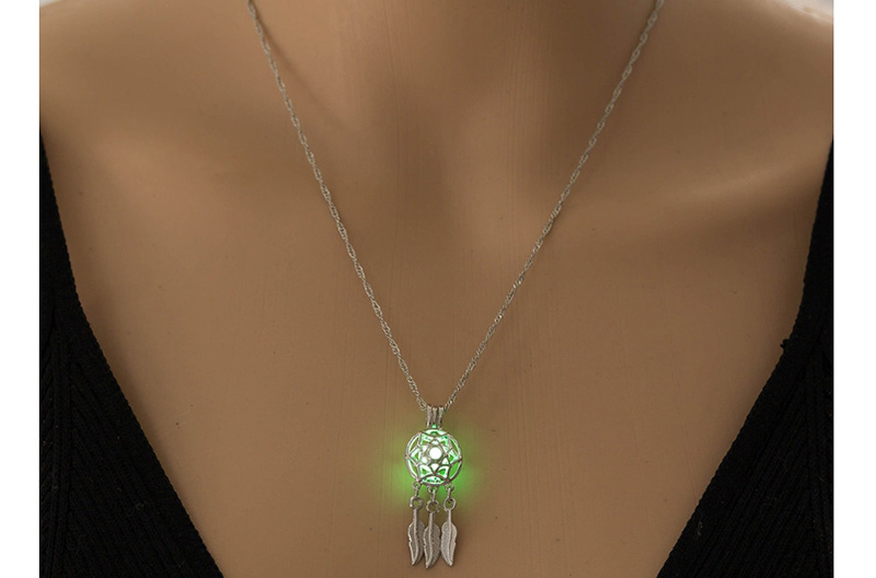 Fashion Uv Lamp Color Random (with Battery) Dreamcatcher Night Light Necklace,Household goods