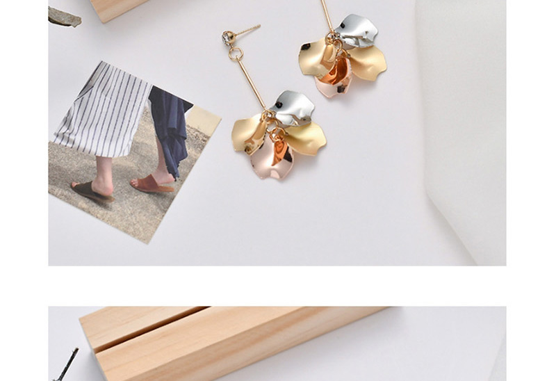 Fashion Golden Long Section Contrast Pearl Leaf Tassel Earrings,Drop Earrings