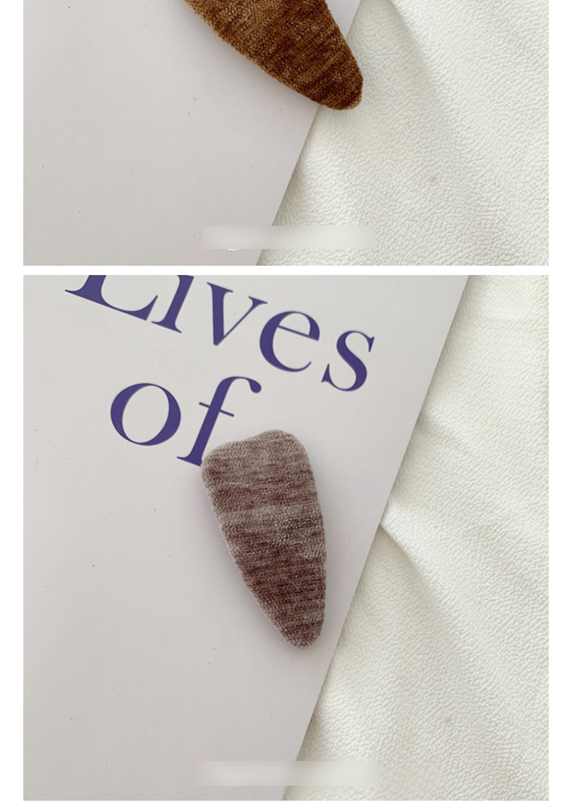Fashion Ellipse-khaki Velvet Geometric Hair Clip,Hairpins