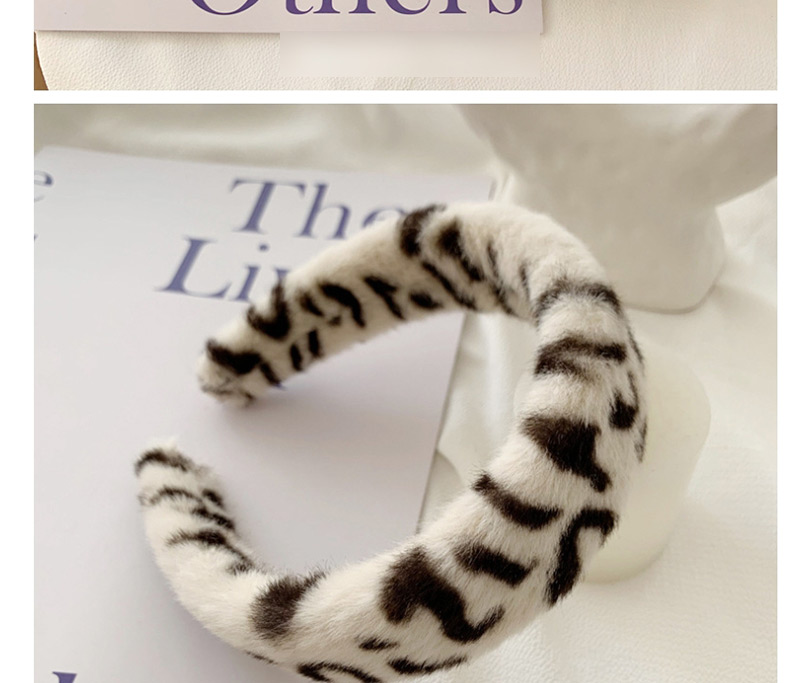 Fashion White Leopard Plush Wide Faux Fur Card,Head Band