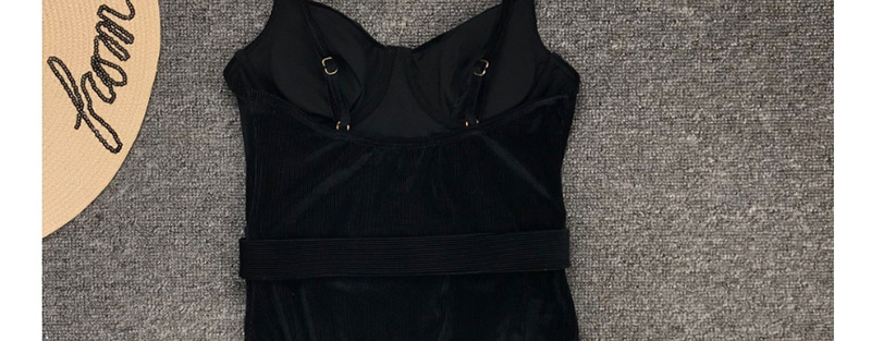 Fashion Black Waist Buckle Metal Chain Shoulder Strap One-piece Swimsuit,One Pieces