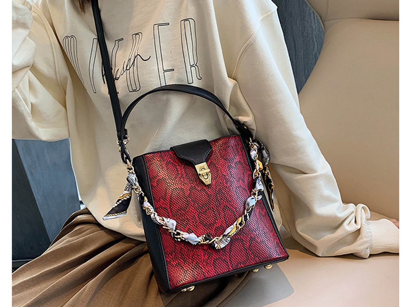 Fashion Red Snake Chain Crossbody Shoulder Bag,Handbags