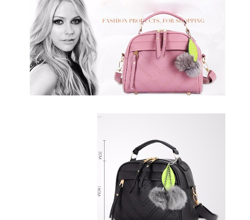 Fashion Pink Hairball Pendant: Shoulder Bag: Shoulder Bag,Handbags
