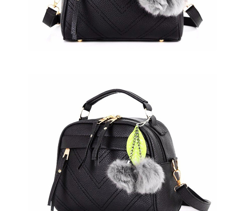 Fashion Black Hairball Pendant: Shoulder Bag: Shoulder Bag,Handbags