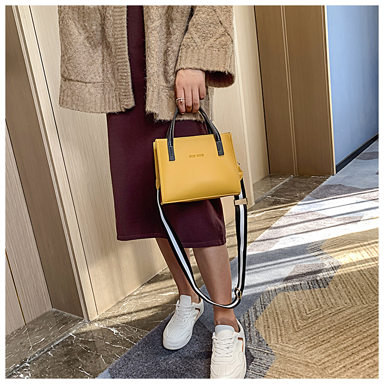 Fashion Yellow Contrast Stitching Wide Shoulder Strap One Shoulder Slung Tote,Handbags