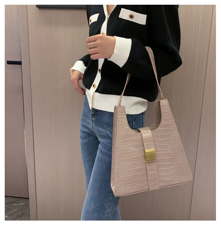 Fashion Creamy-white Crocodile Shoulder Bag,Messenger bags