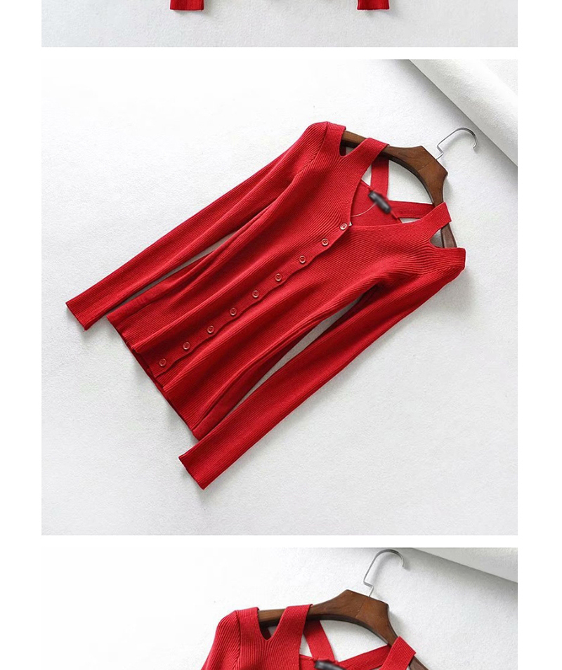 Fashion Red Leaky Shoulder Single-breasted Knit Sweater,Sweater