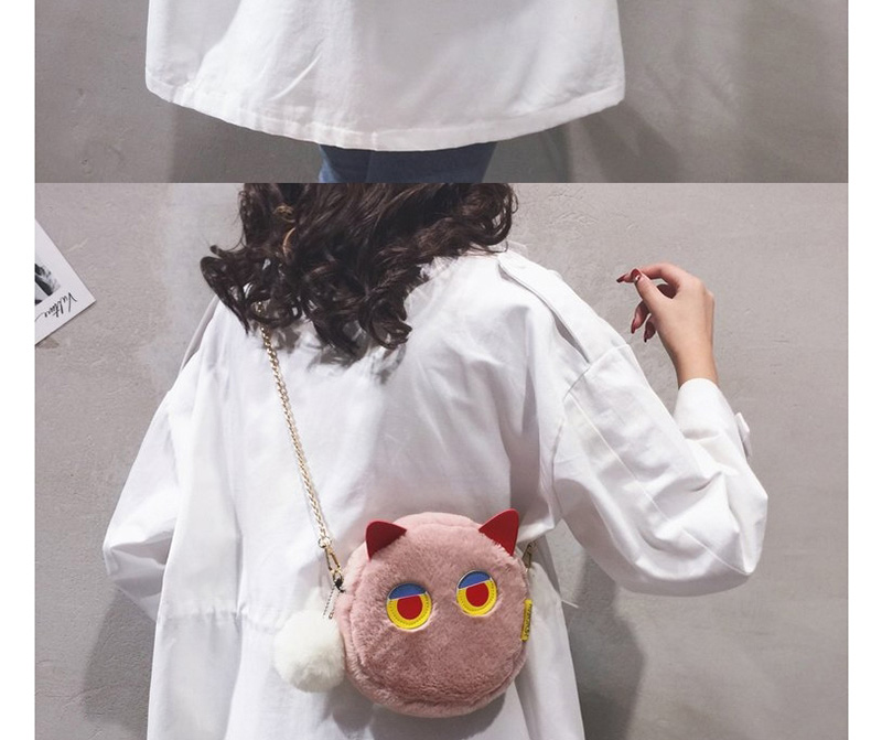  White Contrast Embroidered Cat Hair Ball Shoulder Bag,Shoulder bags