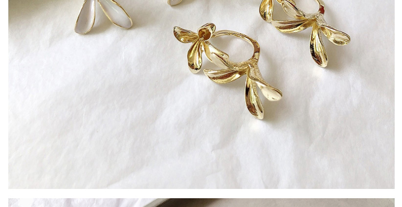 Fashion White Stitching Flower  Silver Needle Earrings,Stud Earrings