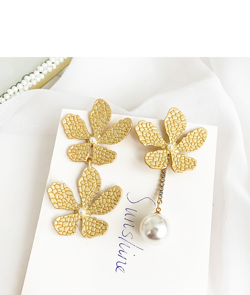 Fashion White Alloy Pearl Flower Asymmetric Earrings,Drop Earrings