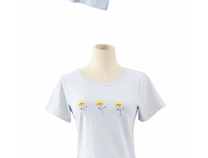 Fashion Stripe Flower Embroidered Crew Neck T-shirt,Blouses