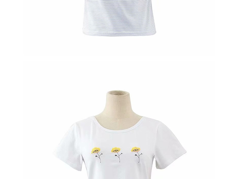 Fashion Stripe Flower Embroidered Crew Neck T-shirt,Blouses