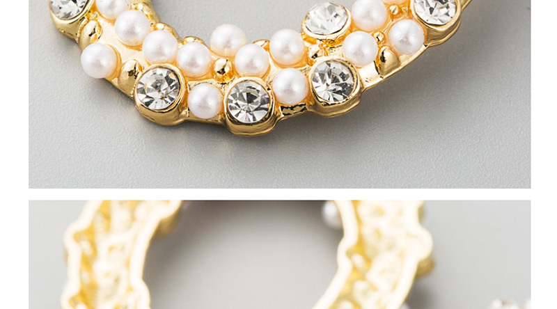 Fashion Golden Pearl Rhinestone Oval Pierced Earrings,Drop Earrings