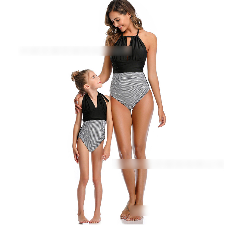 Fashion Black Halter Neck Stitching Contrast Color Pleated One-piece Swimsuit Adult,One Pieces