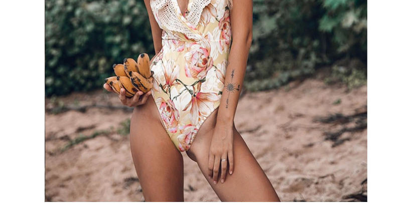 Fashion Yellow Lace-trimmed Flower Print One-piece Swimsuit,One Pieces