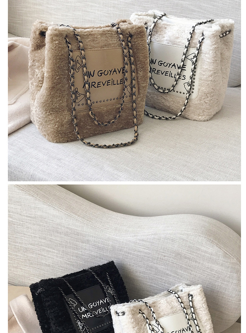 Fashion White Plush Stitched Printed Chain Shoulder Bag,Shoulder bags