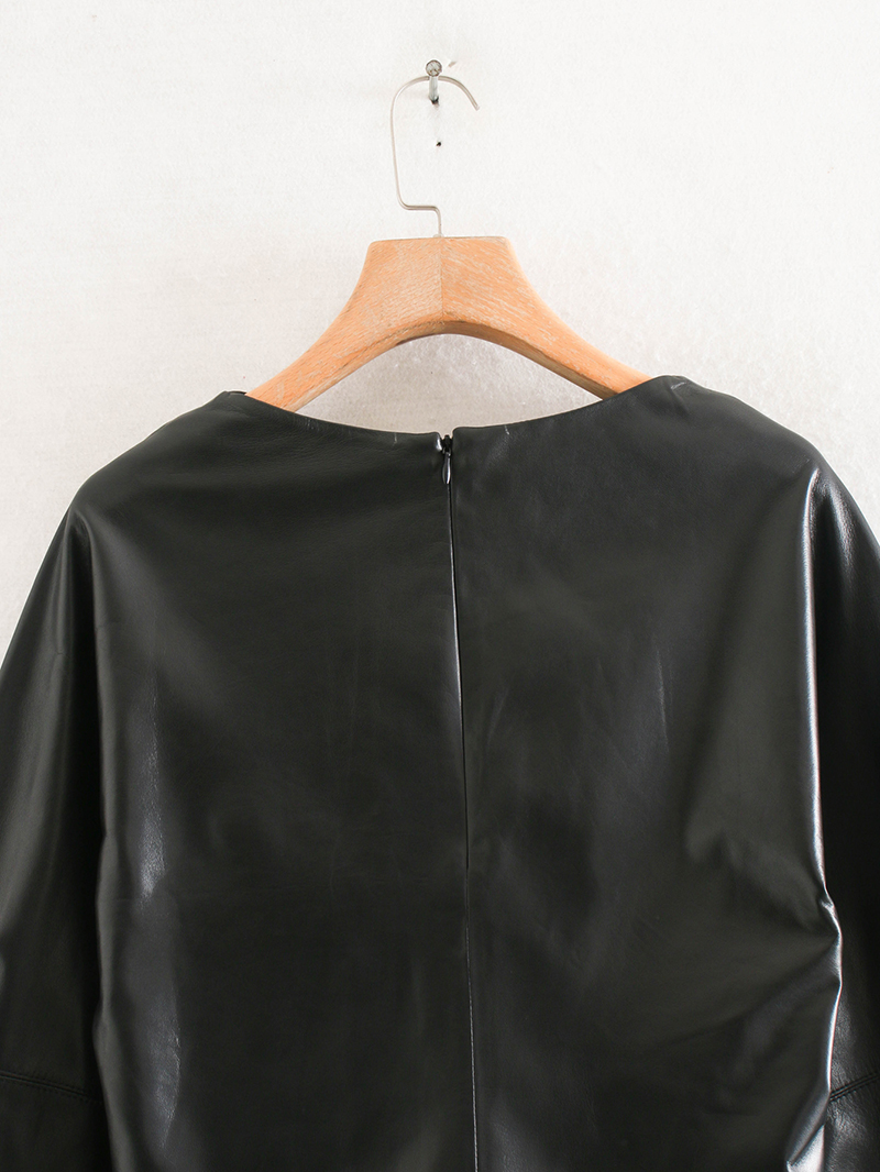 Fashion Black Leather Embroidered Top,Coat-Jacket