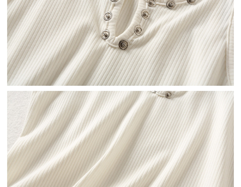 Fashion White Snap-down Neckline Vertical-threaded Vest T-shirt,Hair Crown