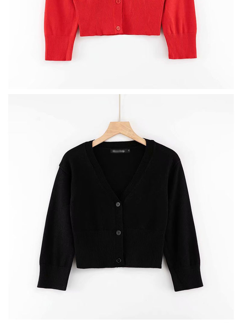 Fashion Red V-neck Single-breasted Knitted Cardigan With Three-quarter Sleeves And Three Buttons,Sweater