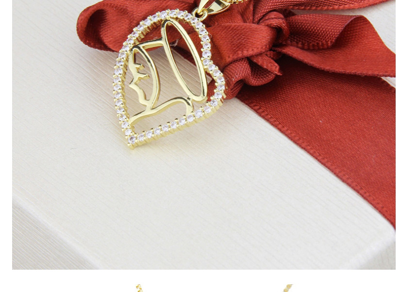 Fashion Gold-plated Love Heart Face Necklace With Diamonds,Pendants