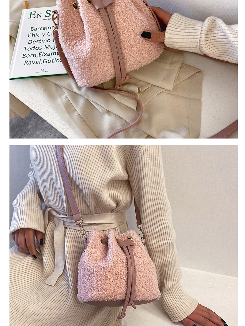 Fashion Pink Lambskin Drawstring With One Shoulder Diagonally,Shoulder bags
