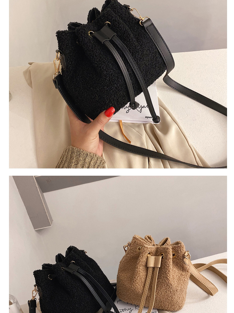 Fashion Black Lambskin Drawstring With One Shoulder Diagonally,Shoulder bags