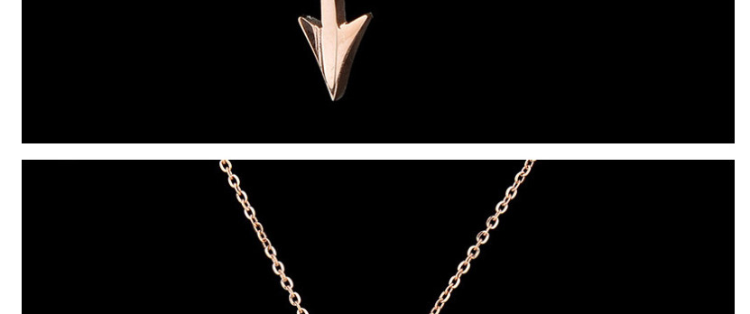 Fashion A Heart Attack Electroplated Arrow Pierced Heart Necklace,Necklaces