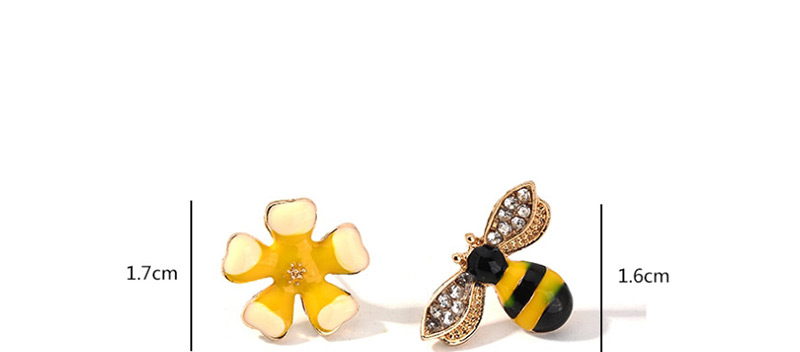 Fashion Yellow Asymmetric Flower Painting Bee Earrings With Diamonds,Stud Earrings