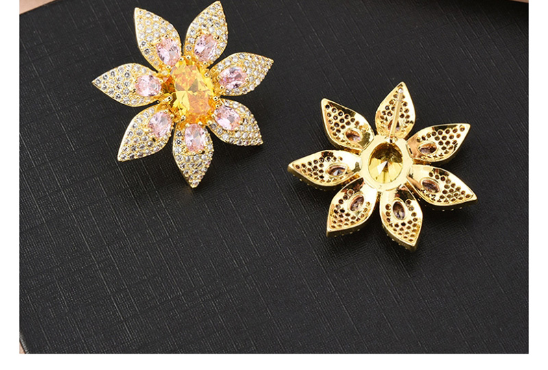 Fashion Green Geometric Flower Stud Earrings With Diamonds,Earrings