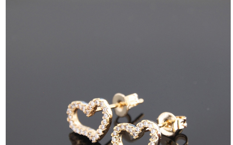 Fashion Gold-plated White Zirconium Copper Plated White Zirconium Color Zirconium Twisted Heart-shaped Stud Earrings,Earrings