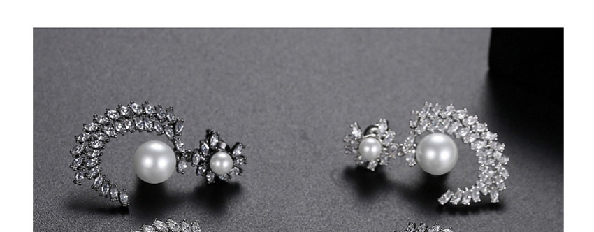Fashion Platinum Diamond Geometric Earrings With Pearls,Drop Earrings